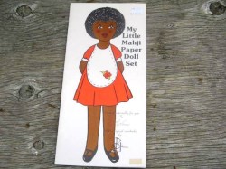1981 MY LITTLE MAHJI BLACK PAPER DOLL SET, CLOTHES UNUSED